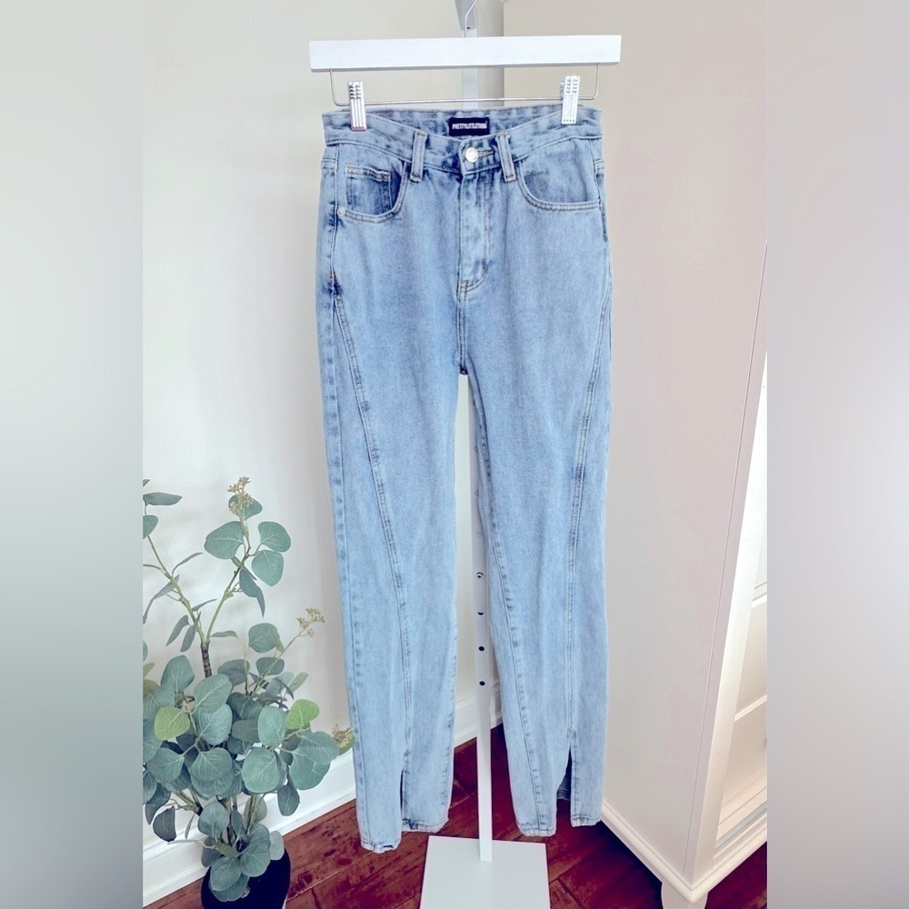 Pretty Little Thing Split Front Hem Jeans Size 8 - Picture 2 of 11